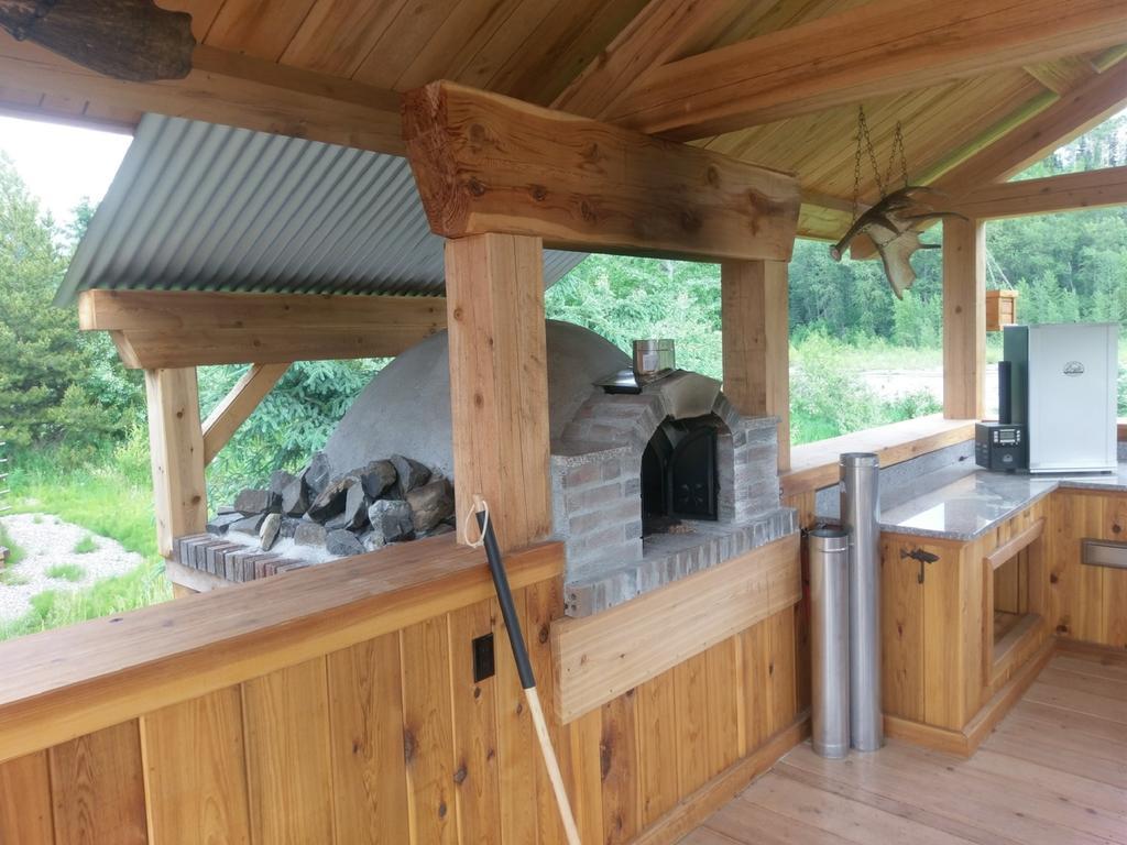 Ldr Lodge - Last Dollar Ranch Смитерс Экстерьер фото